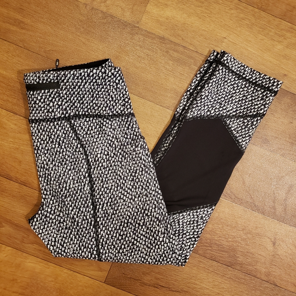 LULULEMON Pace Rival Crop Size 4